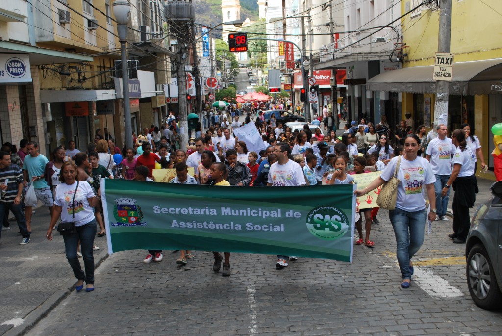 Secretaria Municipal de Assistência Social celebrou o Dia Nacional de Combate ao Abuso e a Exploração Sexual da Criança e Adolescente